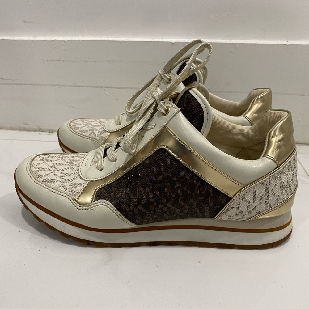 michael kors sneakers - Picture 4 of 10